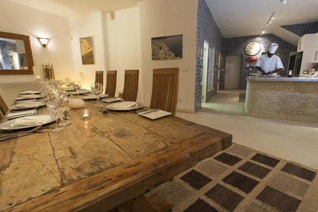 Santorini Villas — image 8