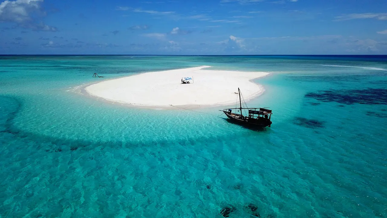 Butiama Beach — image 6