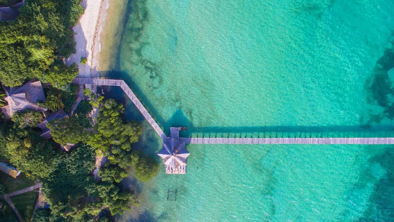 Fundu Lagoon — image 19