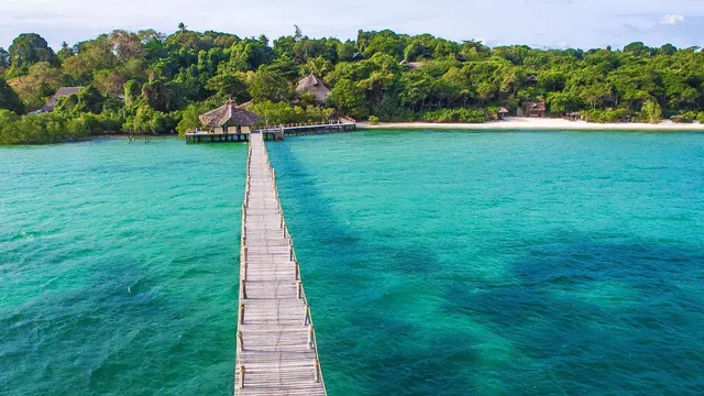 Fundu Lagoon — image 4