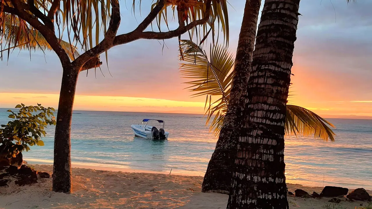 Sambatra Beach Lodge — image 4
