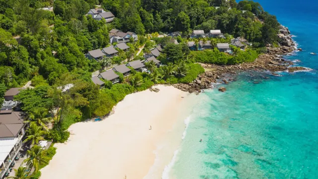 Carana Beach — image 31