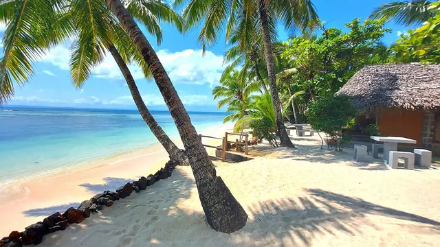 Sambatra Beach Lodge — image 17