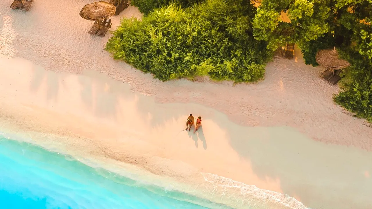Reethi Beach — image 10
