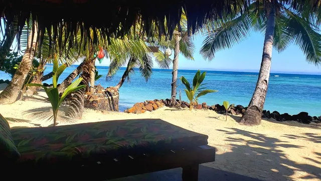 Sambatra Beach Lodge — image 12