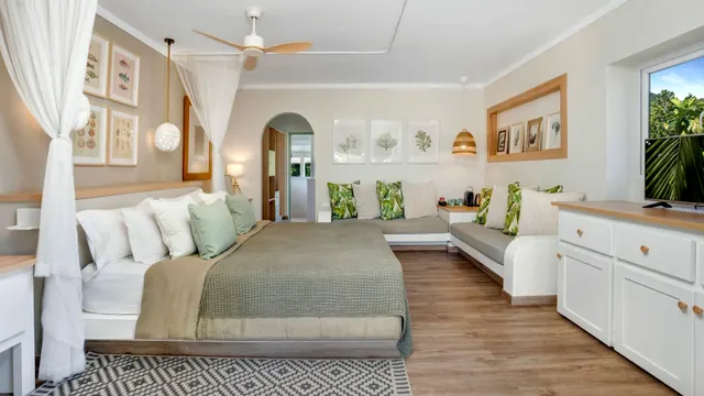 Indian Ocean Lodge — image 2