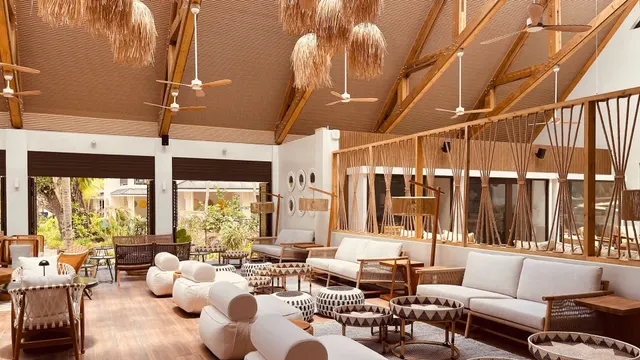Indian Ocean Lodge — image 5