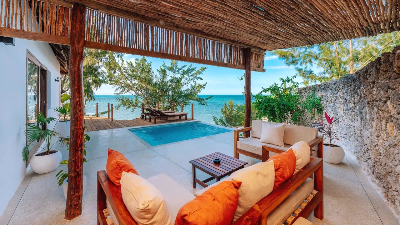 Pongwe Beach Hotel — image 13
