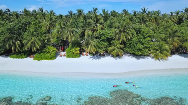 Dhawa Ihuru — image 14