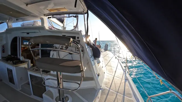Cruising by Catamaran — image 15