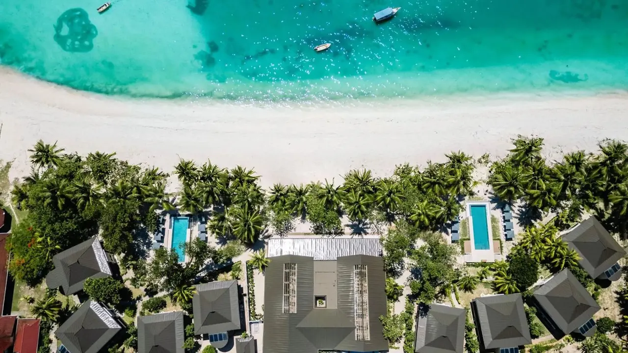 Indian Ocean Lodge — image 22