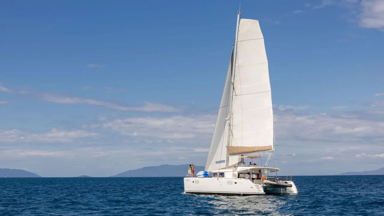 Cruising by Catamaran — image 20