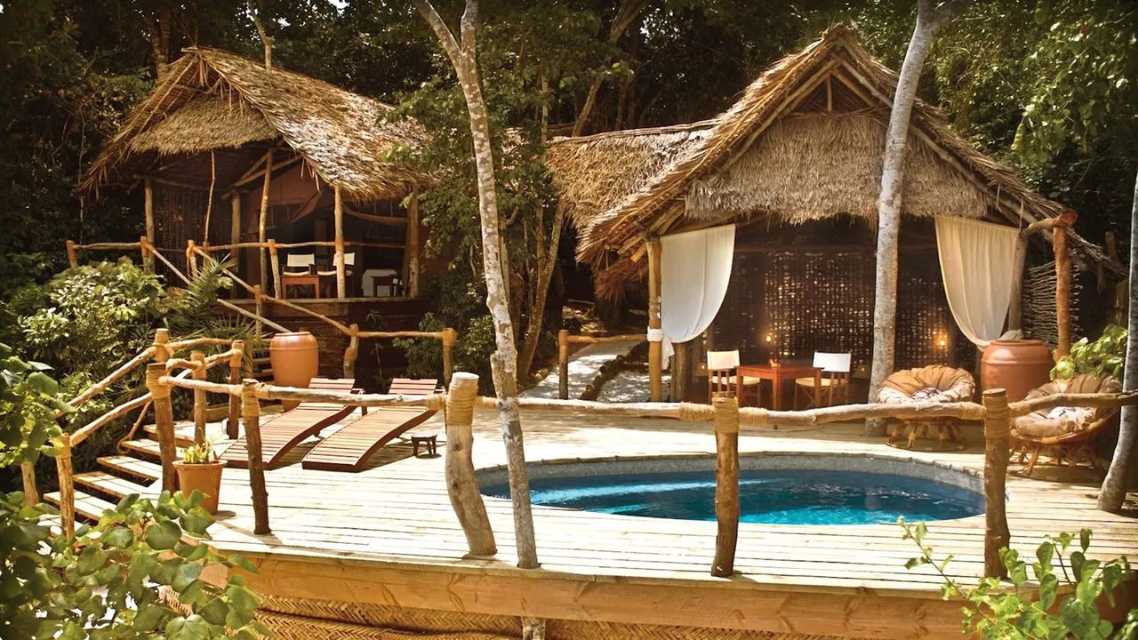 Fundu Lagoon — image 31