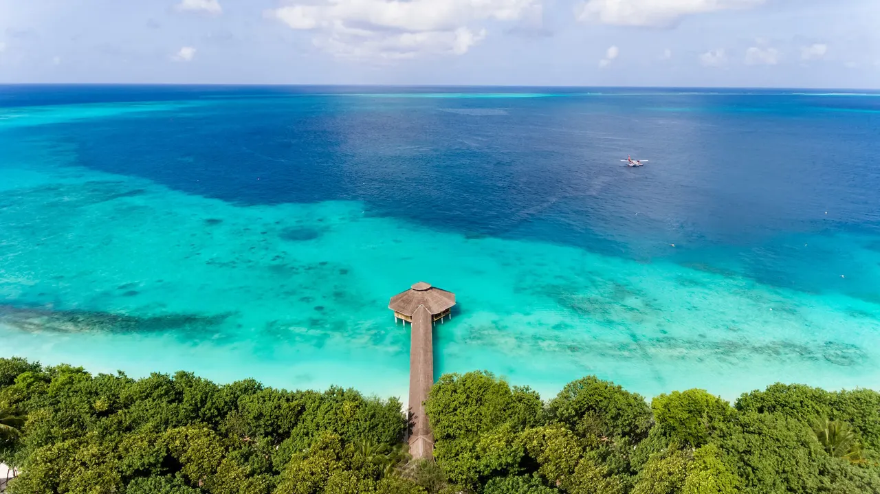 Reethi Beach — image 32