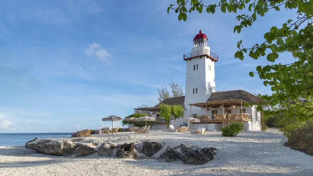 Fanjove Island — image 13