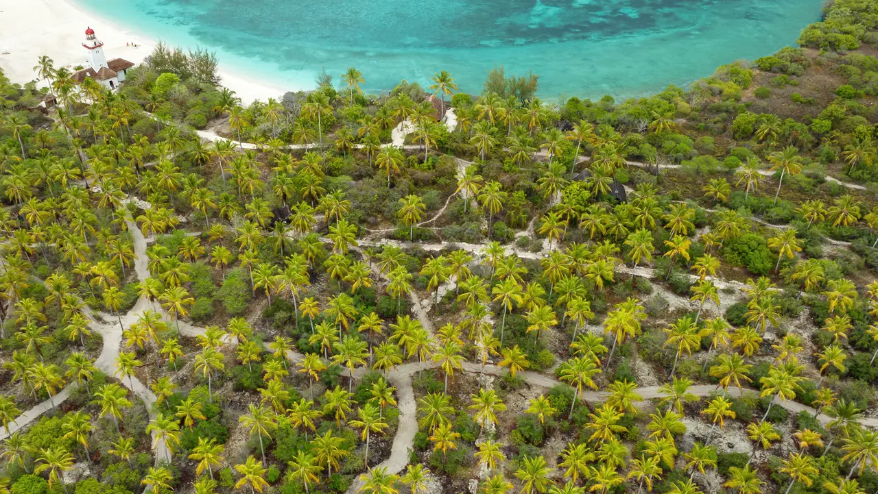 Fanjove Island — image 17