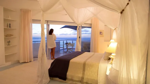 Santorini Villas — image 2
