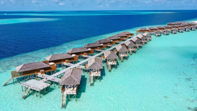 Vilamendhoo — image 32