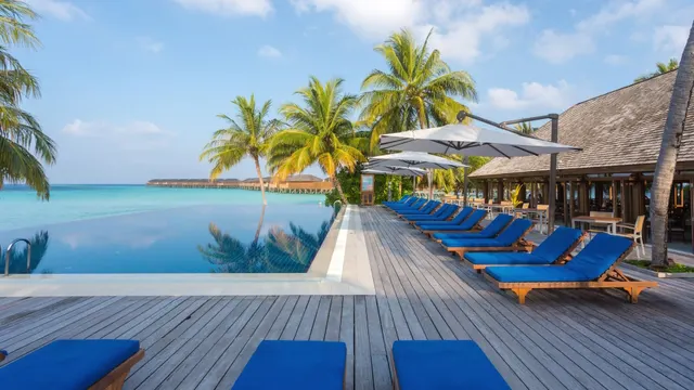 Vilamendhoo — image 25