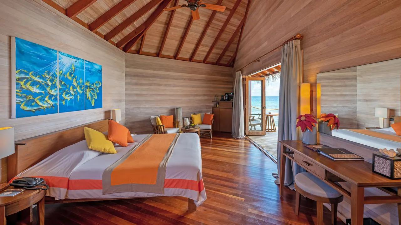 V Villas at Mirihi — image 2