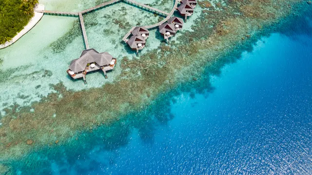 V Villas at Mirihi — image 27