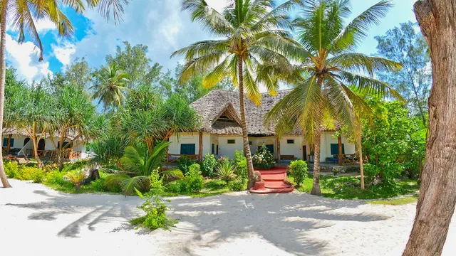 Pongwe Beach Hotel — image 14