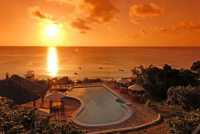 Manta Resort — image 35