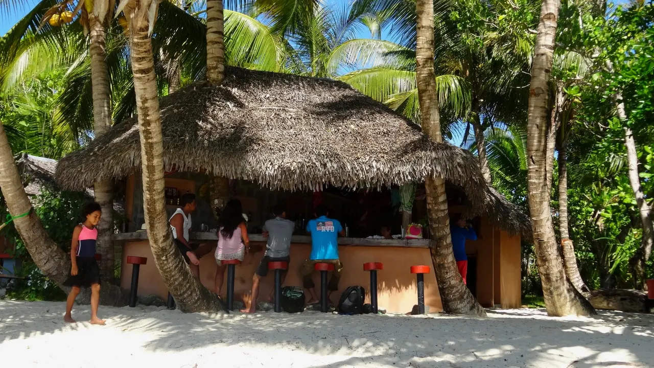 Sambatra Beach Lodge — image 25