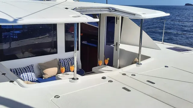Cruising by Catamaran — image 24
