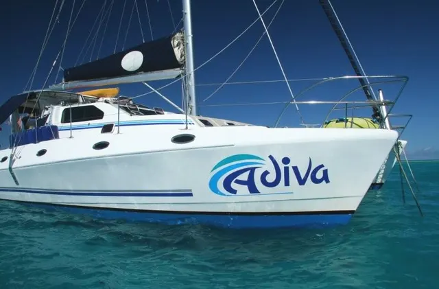 Cruising by Catamaran — image 25