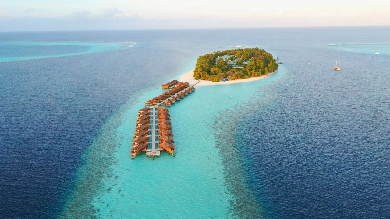 Vilamendhoo — image 10