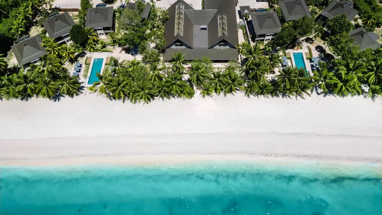 Indian Ocean Lodge — image 12