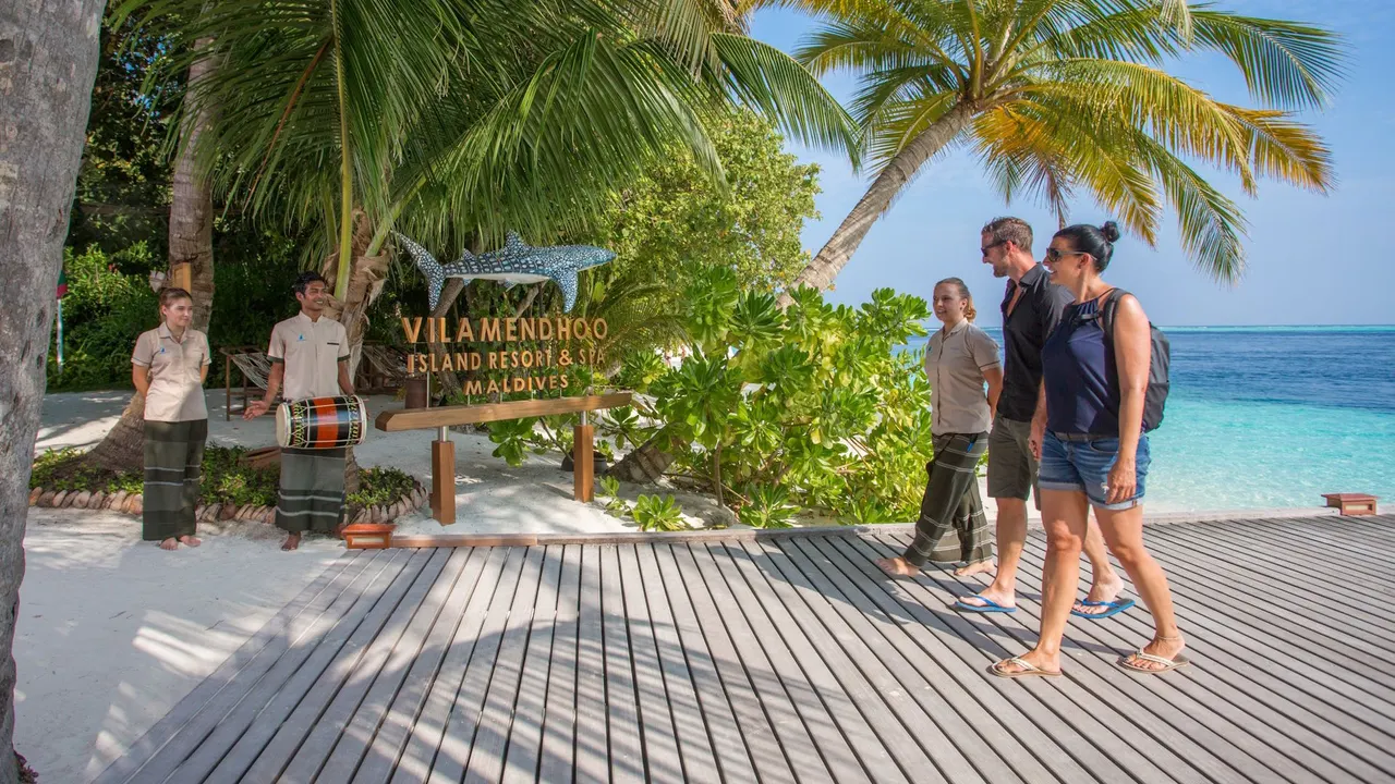 Vilamendhoo — image 18