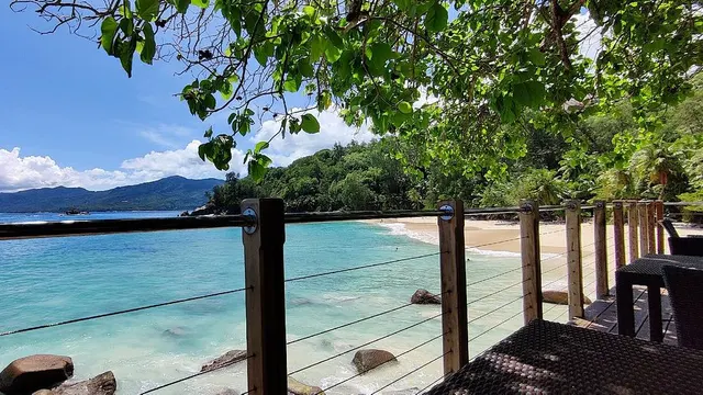 Anse Soleil Beachcomber — image 29