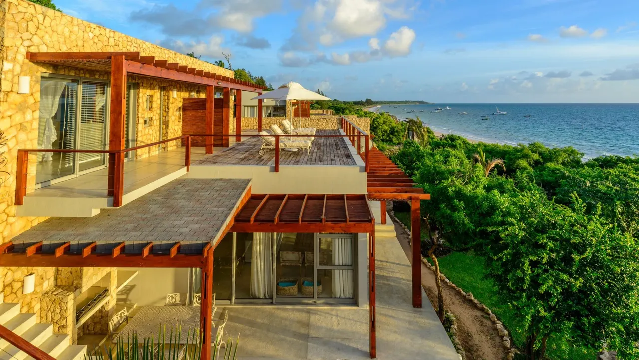 Bahia Mar — image 6