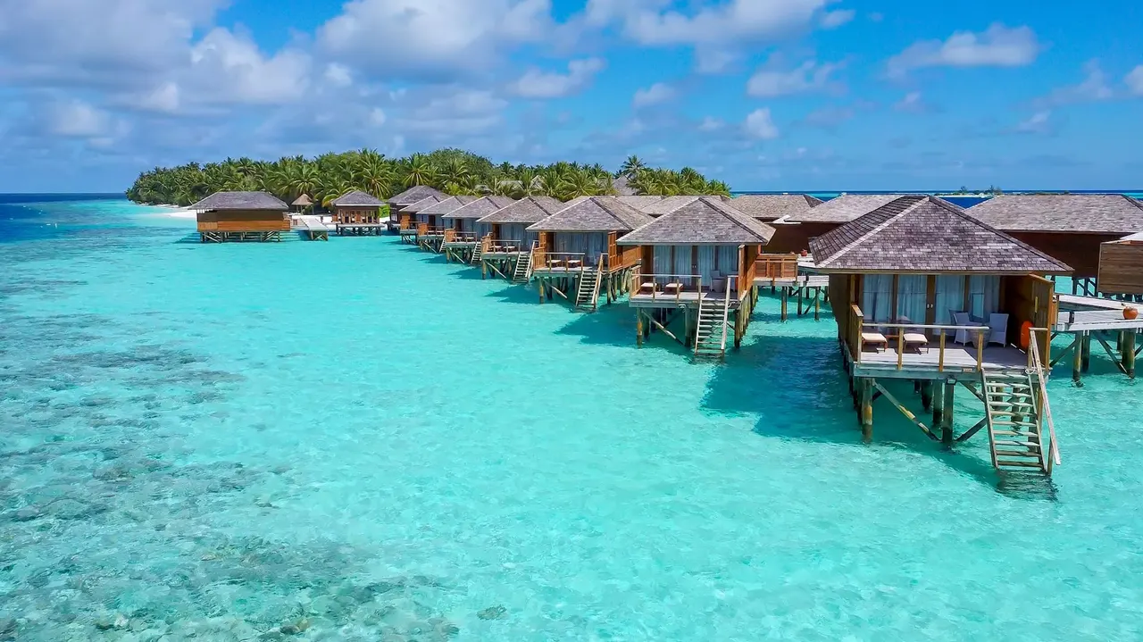 Vilamendhoo — image 1