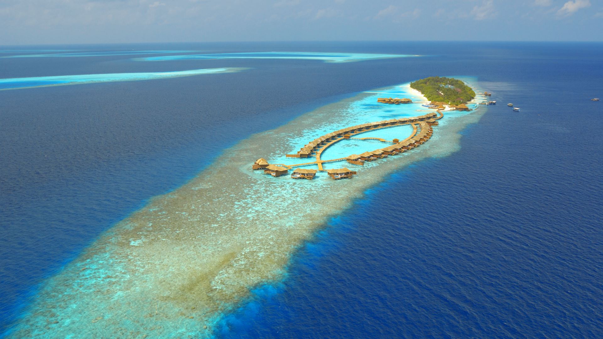 Lily Beach Resort — image 4
